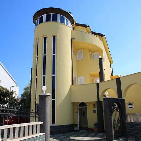 Vila Nara Ξενοδοχείο Βόντιτσε Εξωτερικό φωτογραφία
