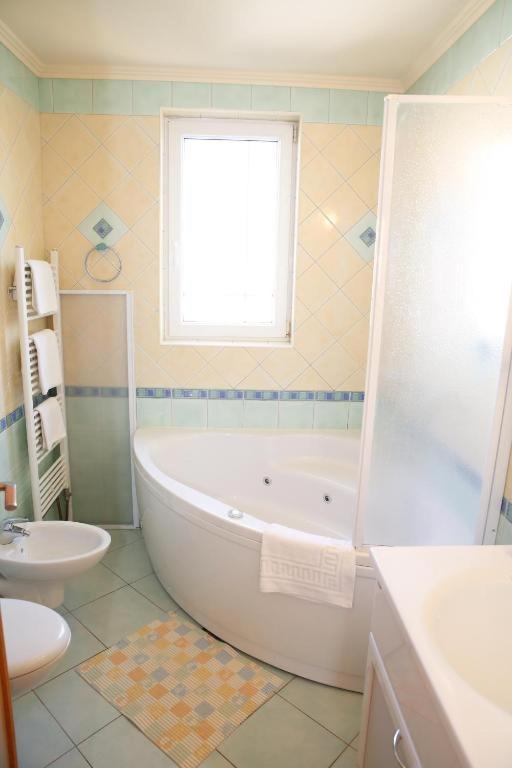 Vila Nara Ξενοδοχείο Βόντιτσε Εξωτερικό φωτογραφία
