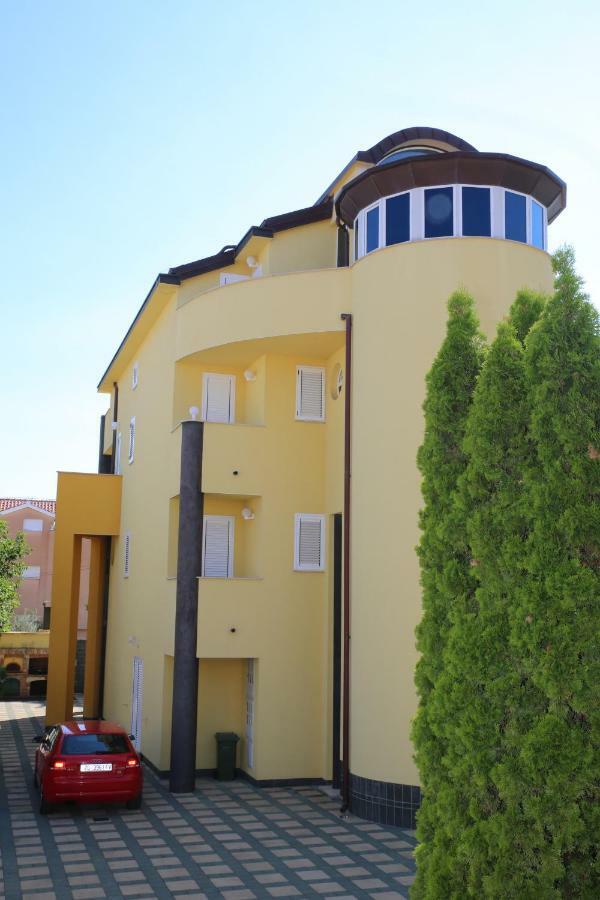 Vila Nara Ξενοδοχείο Βόντιτσε Εξωτερικό φωτογραφία